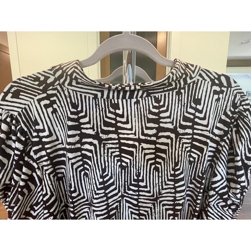 Leopard Print Women’s Blouse With Tuxedo Ruffles Short Sleeves‎ 3XL - Picture 4 of 9